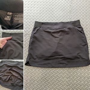 Activewear Skort in Black - 32° Cool